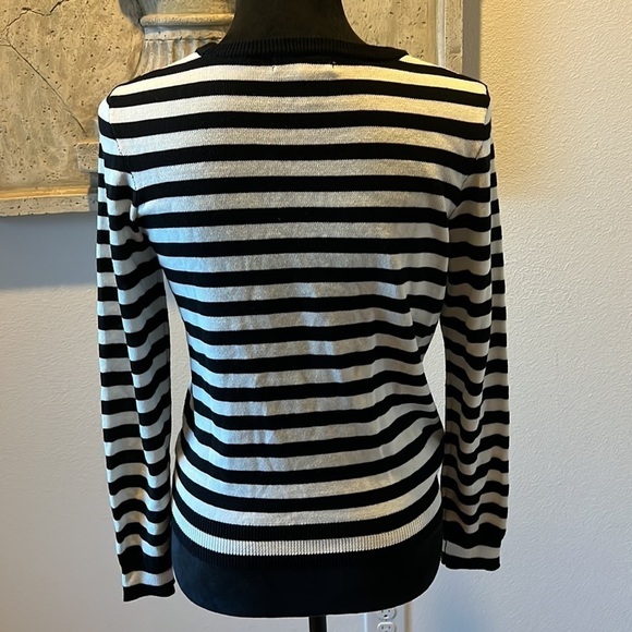 BCBGENERATION striped long sleeve sweater black white Sz XS - Picture 8 of 11